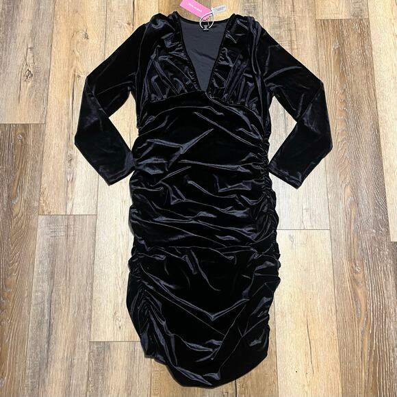 NWT Black Velvet Ruched Bodycon Long Sleeve Dress Plus 3x Sexy Holiday Cocktail - Picture 3 of 9